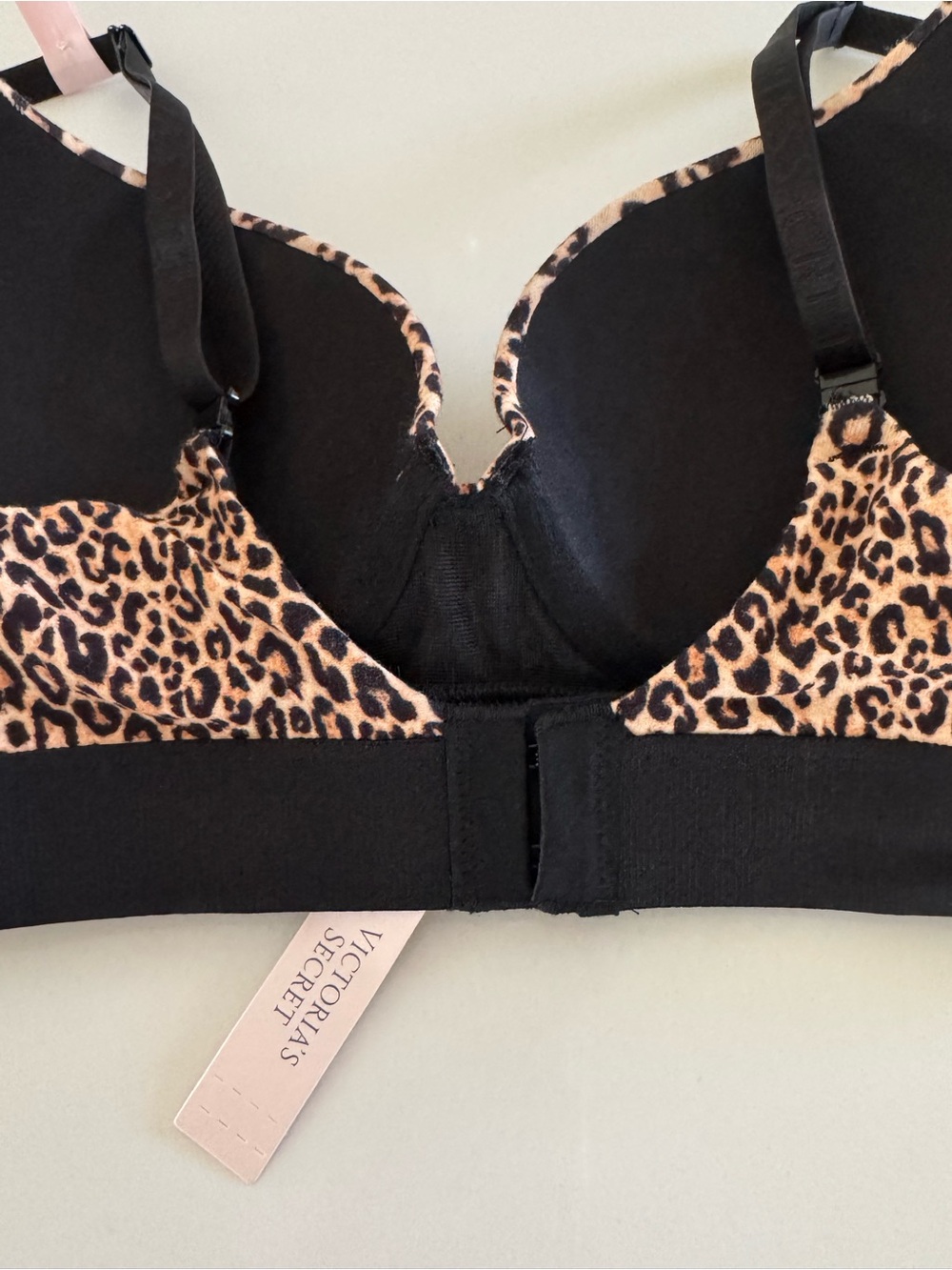 Victoria’s Secret 32B T-Shirt Perfect Shape Push Up Bra Leopard Print NEW - Picture 7 of 7